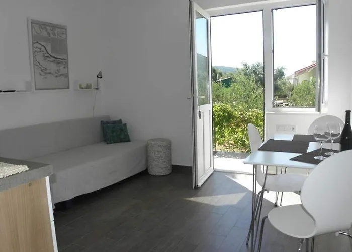 With Parking Space Barbat, Rab - 22361 Apartament Barbat na Rabu